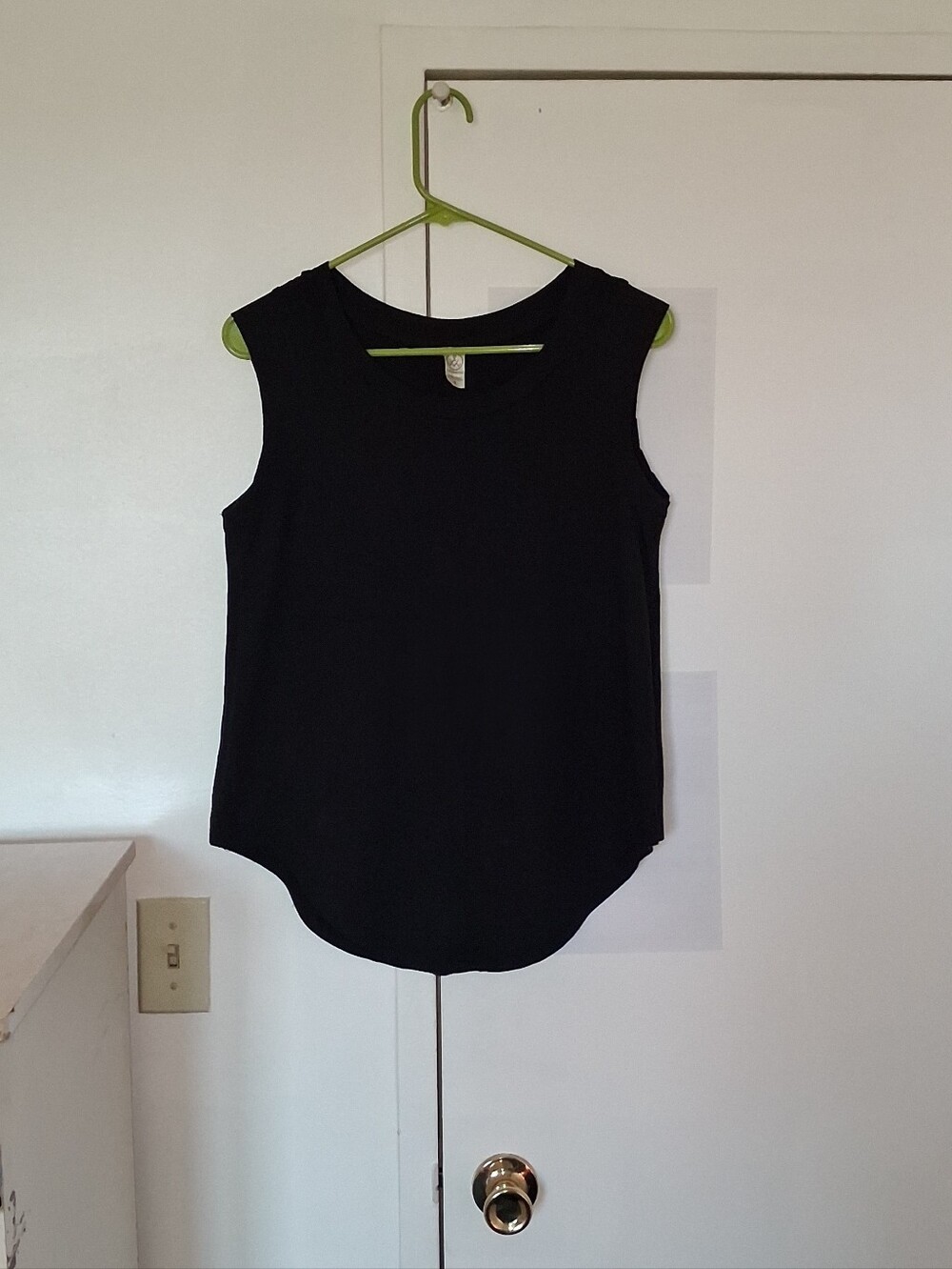 Rainbow Black Sleeveless Tank Top SzM